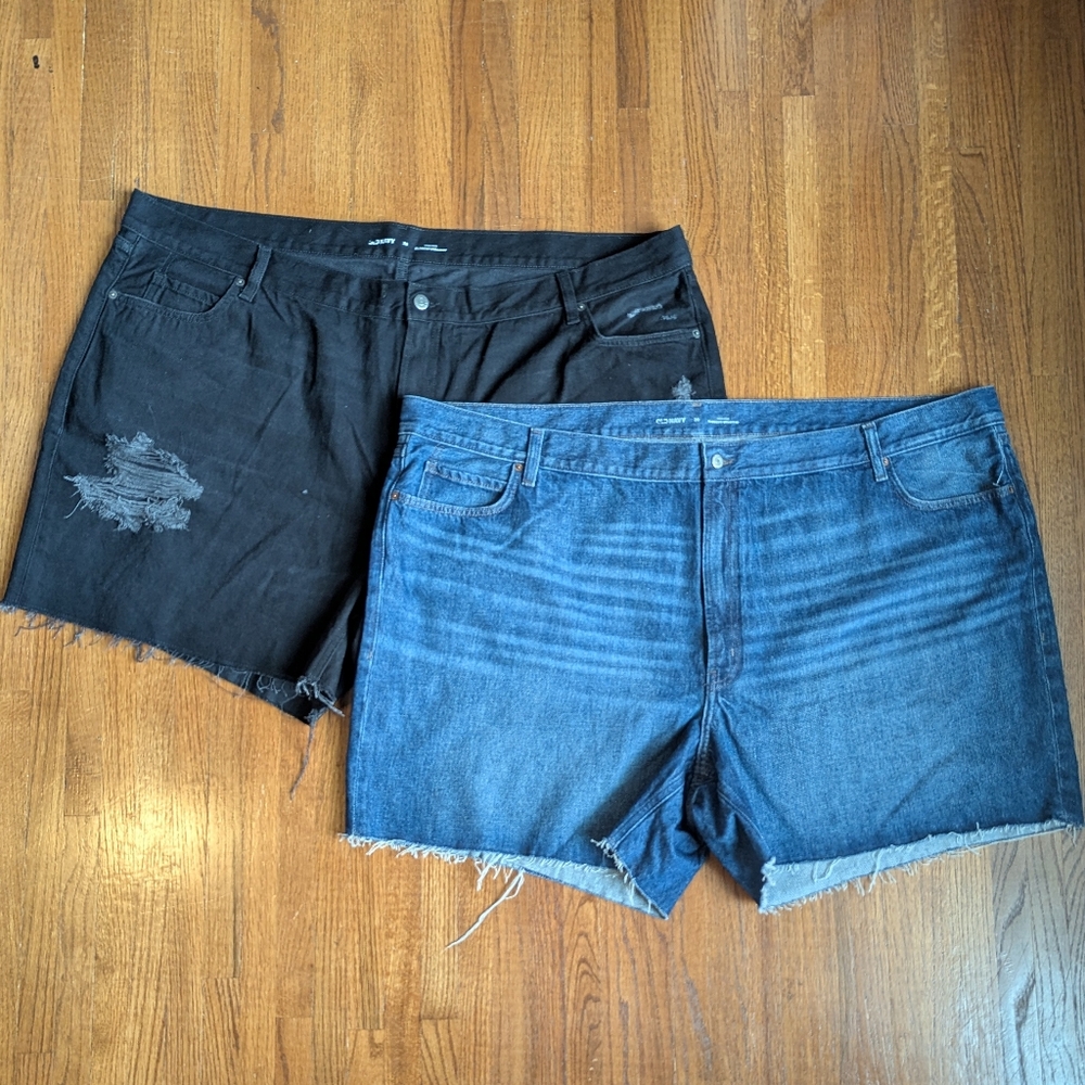 2 - Old Navy | 5" High Rise Slouchy Straight Cut-Off Jean Shorts | 28